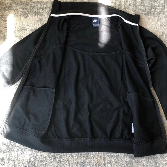 Nike Zip Up - Picture 4 of 4